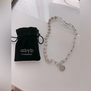 Abyb Charming Chocker